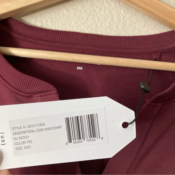 Universal Standard Notch Sweatshirt - Picture 8 of 9